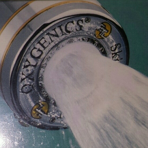 Sharper Image Other - Resort Spa Showerhead Self-Pressurizing Skincare